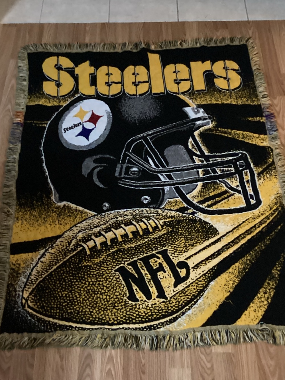 NFL Pittsburgh Steelers Black and Gold Woven Throw Blanket